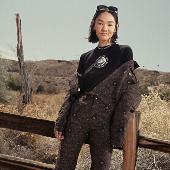 NWT DICKIES Ellis Floral Print Duck Brown Canvas Cropped Jacket Sz Small - Picture 7 of 9